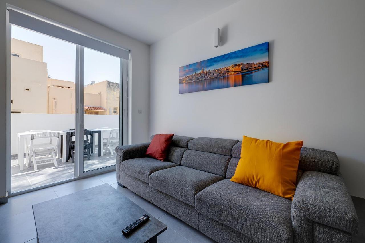 Central Sliema 3-Bedroom Retreat Buitenkant foto