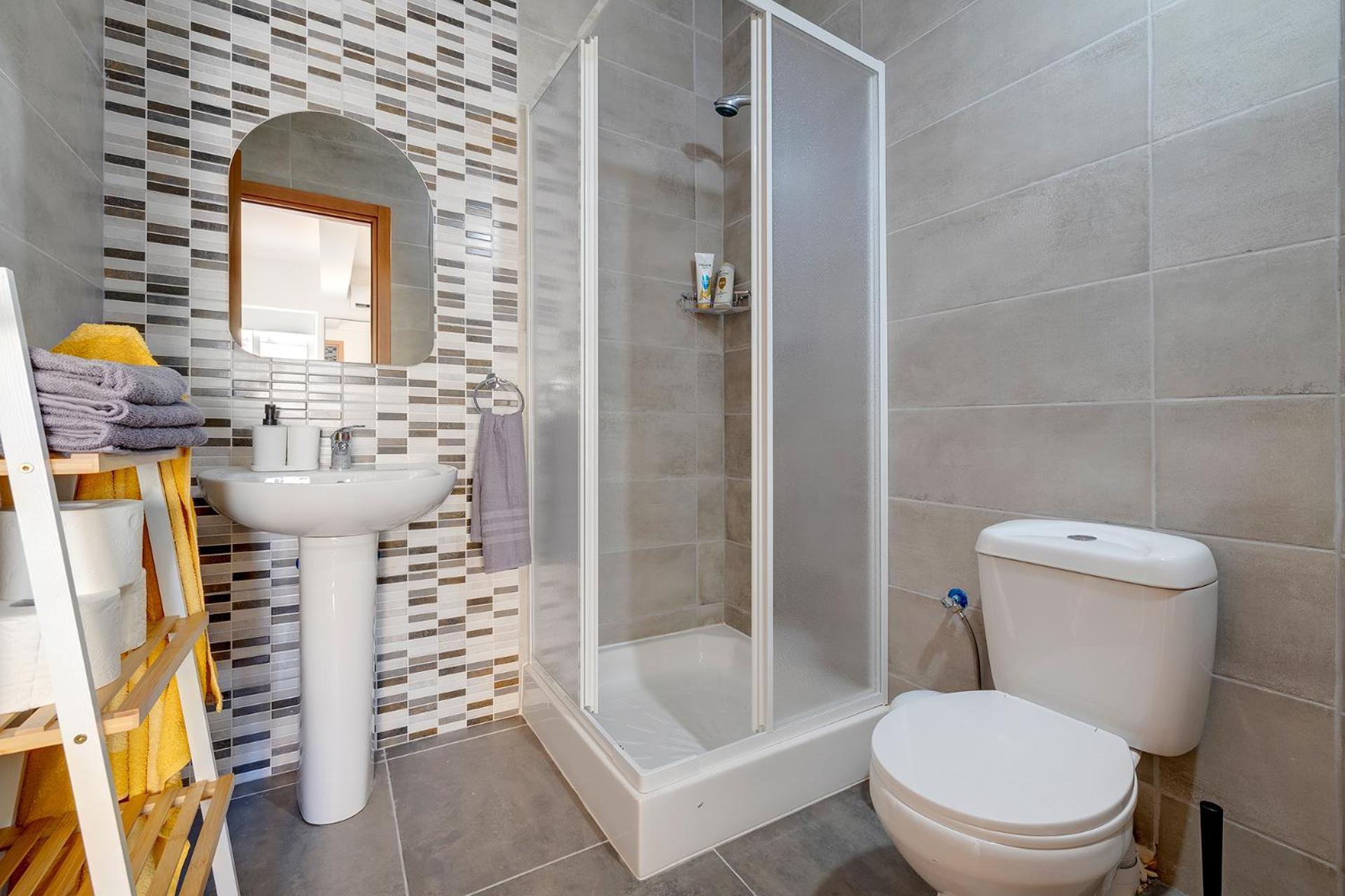 Central Sliema 3-Bedroom Retreat Buitenkant foto